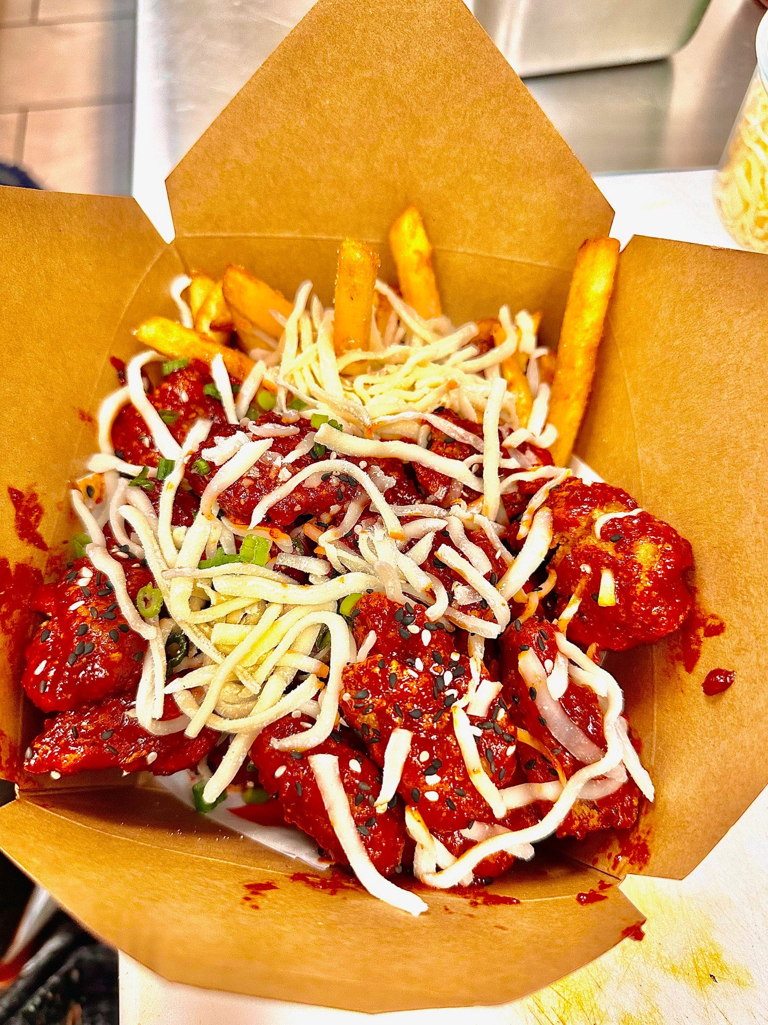 7-a-fried-k-chicken-box-seoul-street-cafe